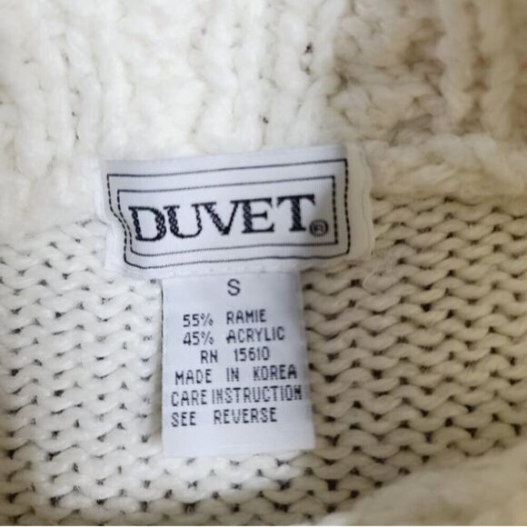 Vintage 80s Chunky Knit Mock Neck White Sweater - Picture 4 of 11